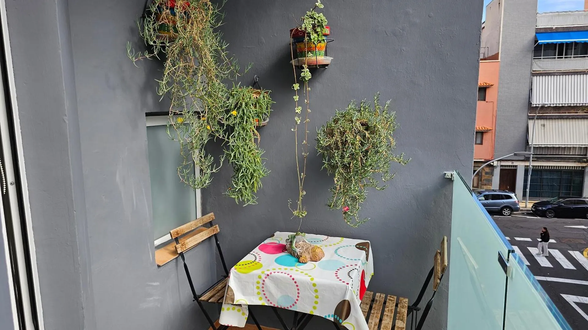 Keka\'S Guesthouse - City Centre contacts