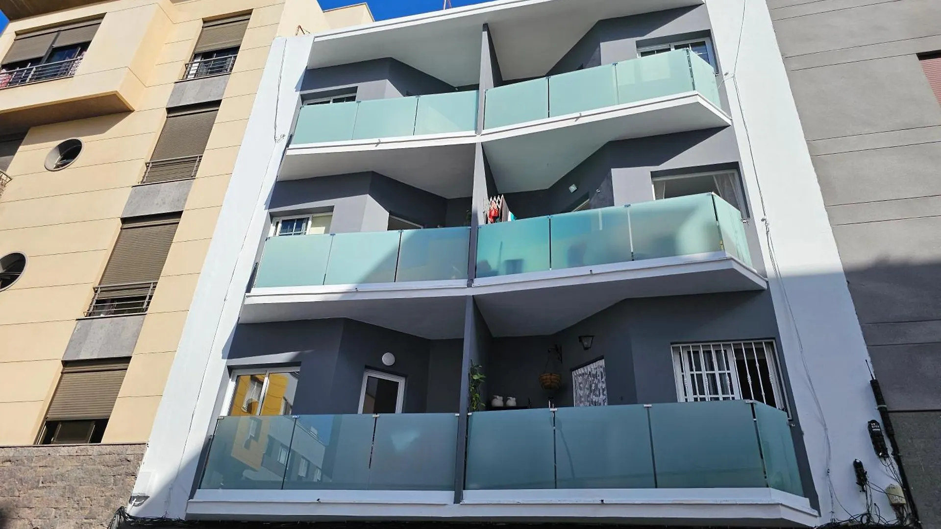 Apartment Keka'S Guesthouse - City Centre Santa Cruz de Tenerife Spain